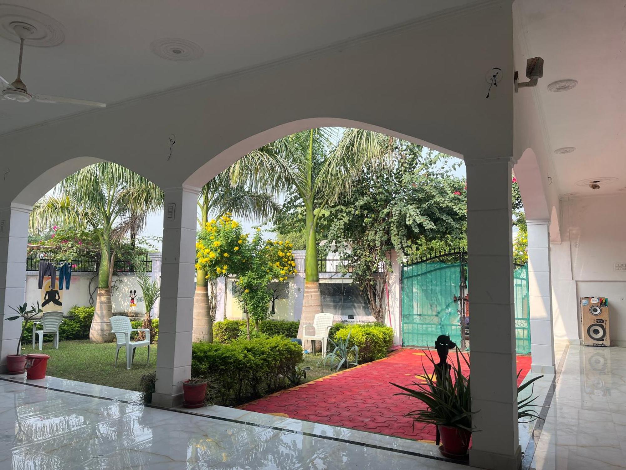 Sunrise Bed & Breakfast Khajurāho Dış mekan fotoğraf